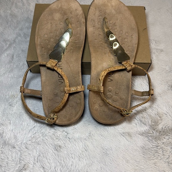 Vionic Sandals with Gold and Tan Straps - Picture 8 of 8